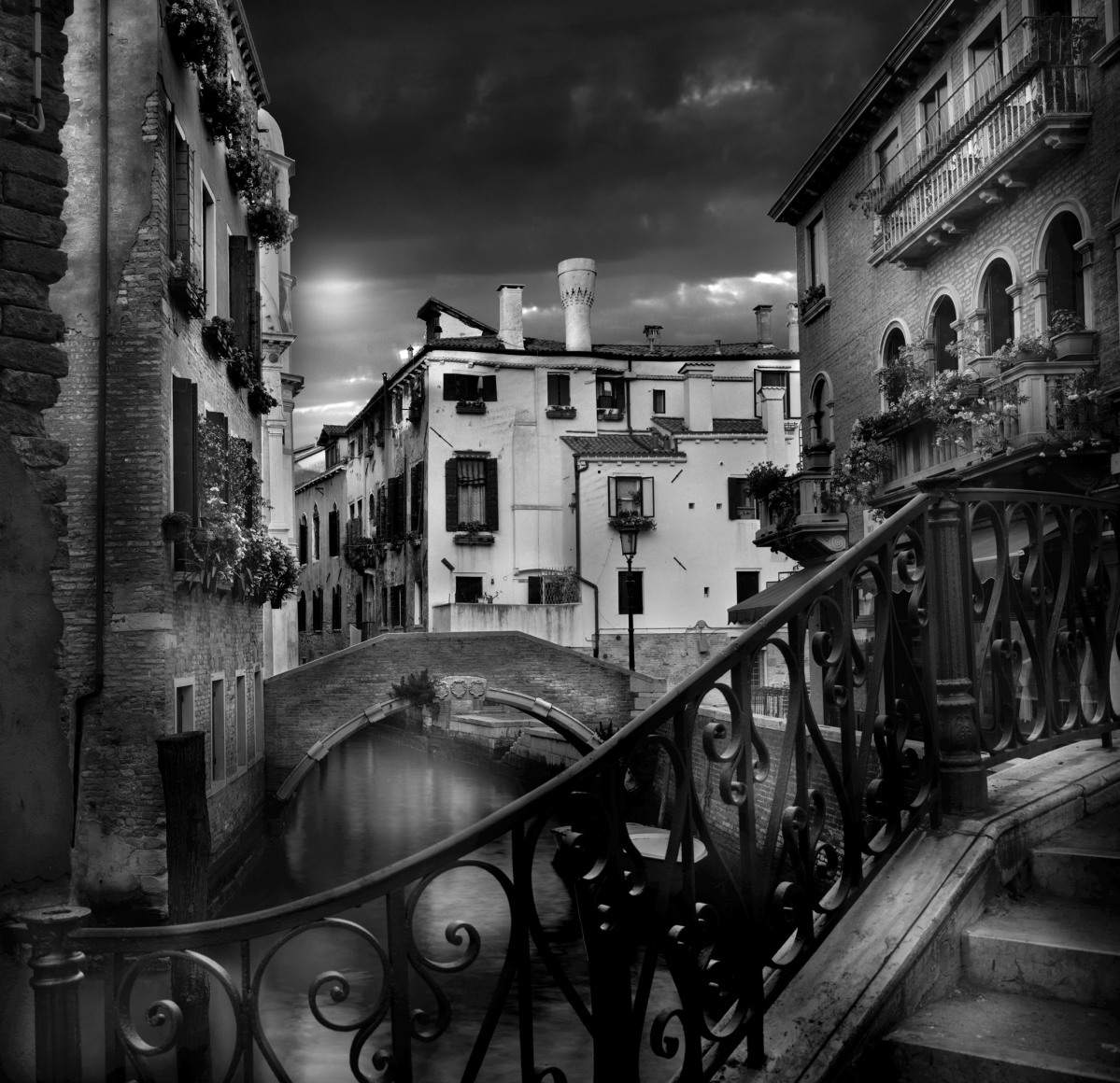 Jean-Michel Berts, Light of Venice, Pont 5, 2000, Sous Les Etoiles Gallery