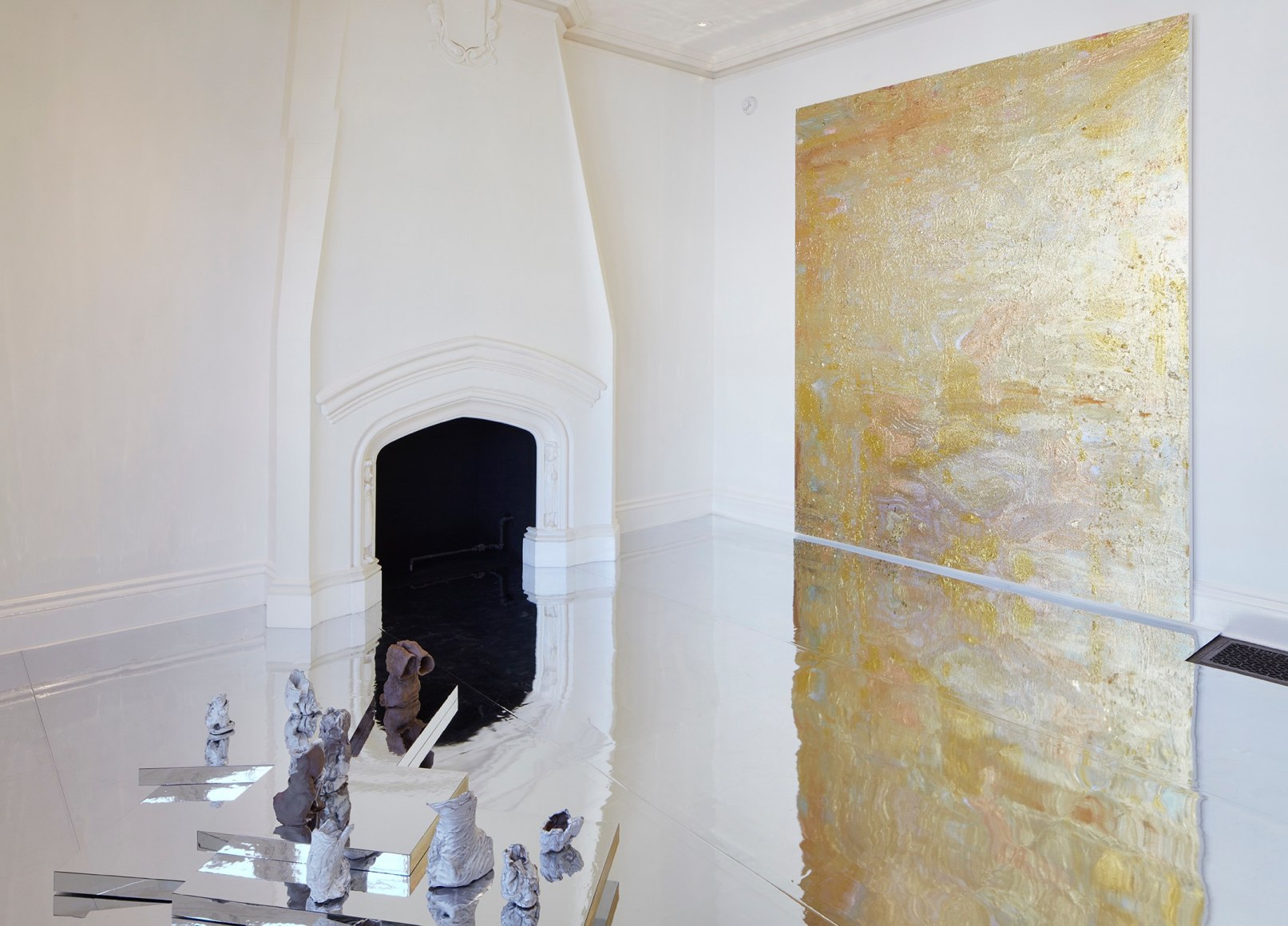 Jim Hodges: silence stillness