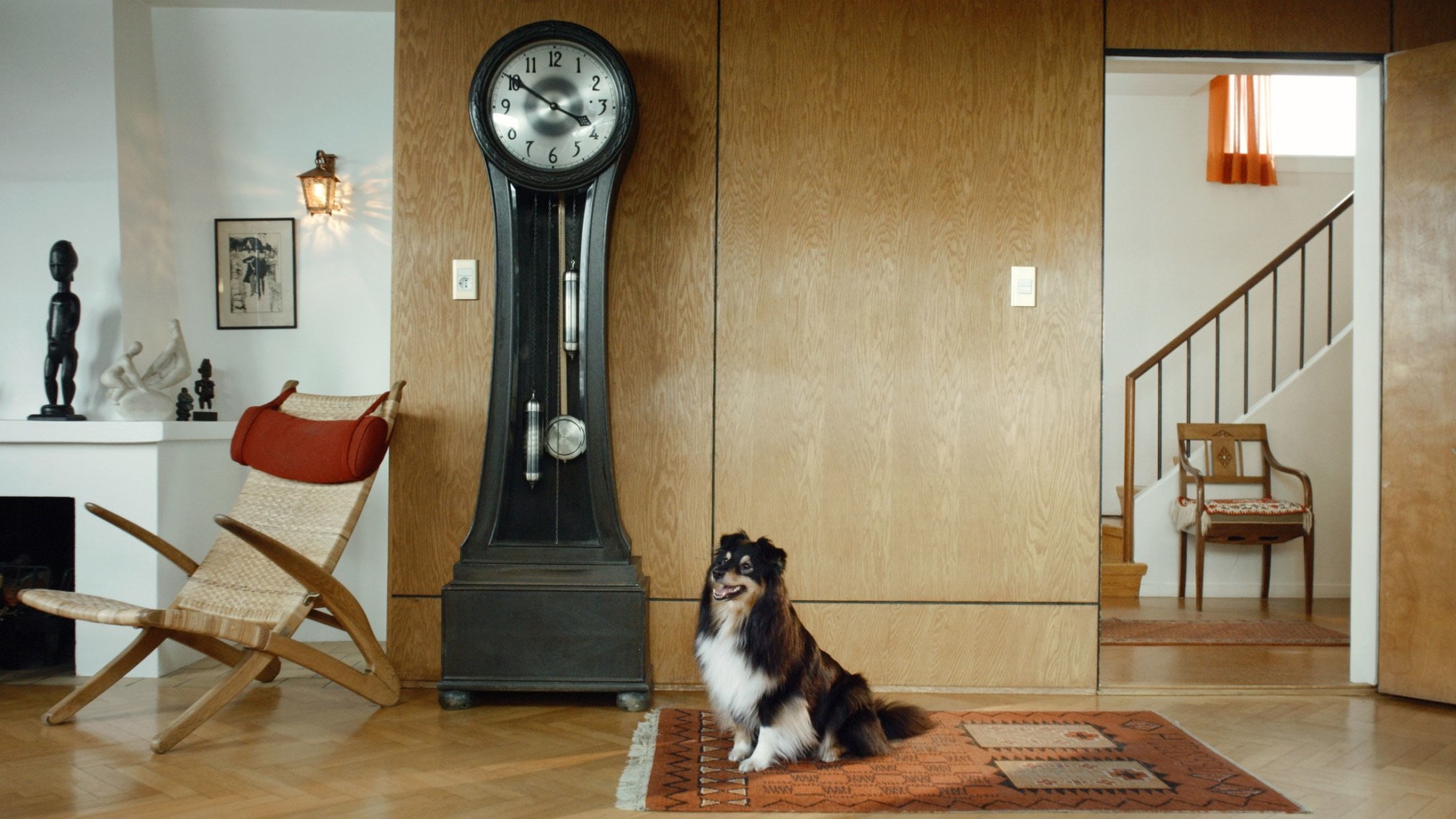 Ragnar Kjartansson Scenes from Western Culture, Dog and Clock, 2015  