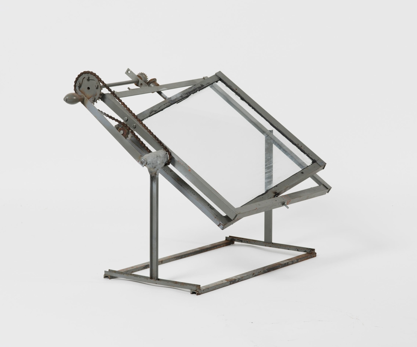 Oscar Tuazon, Sun Rotator, 2018