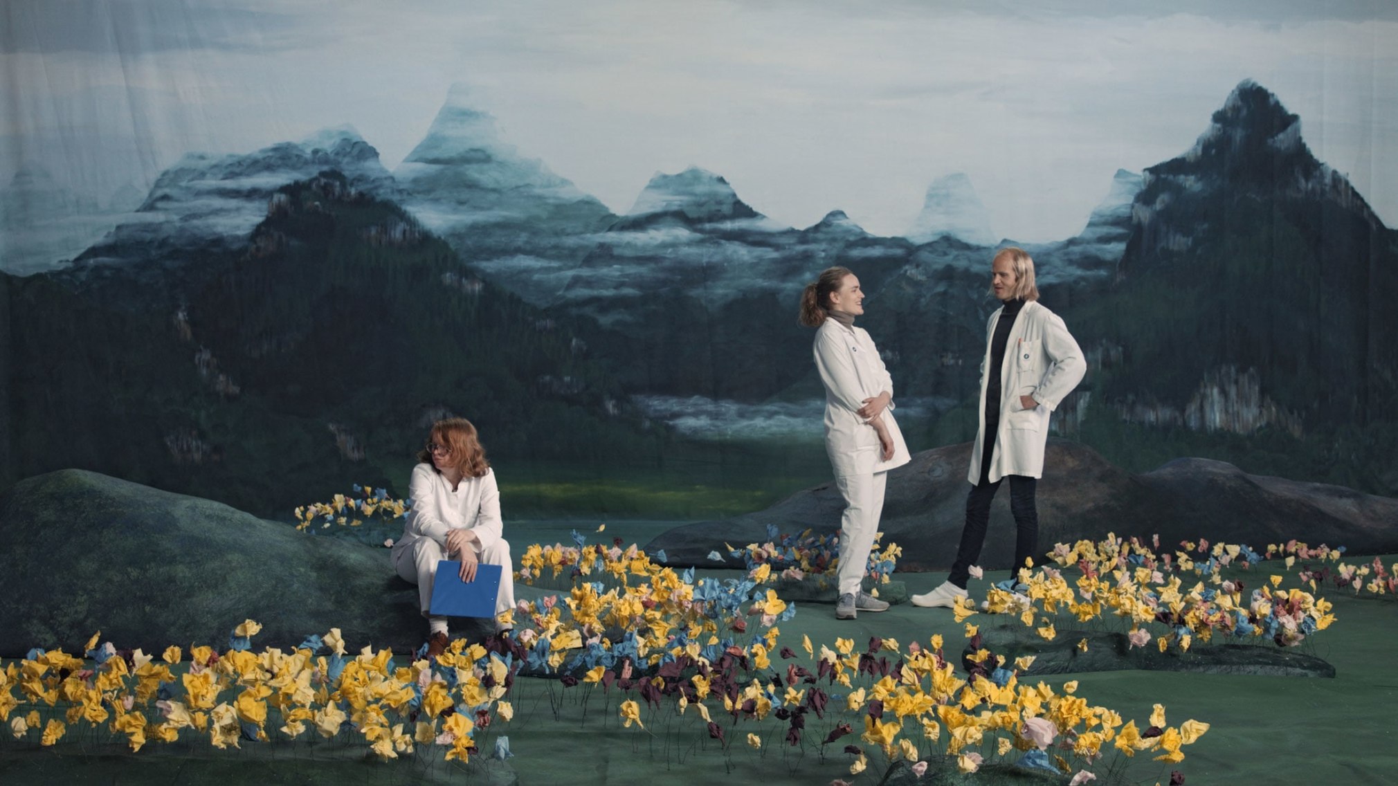 Ragnar Kjartansson Figures in Landscape (Sunday), 2018