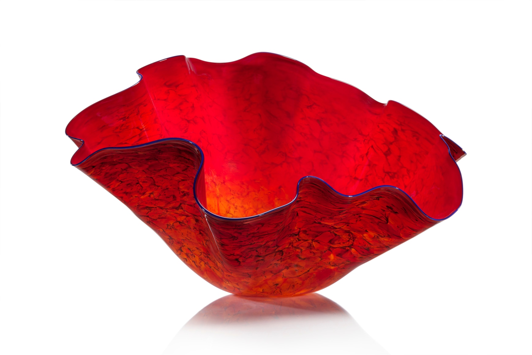 Dale Chihuly&nbsp;, Coral Red Macchia with Indigo Lip Wrap
