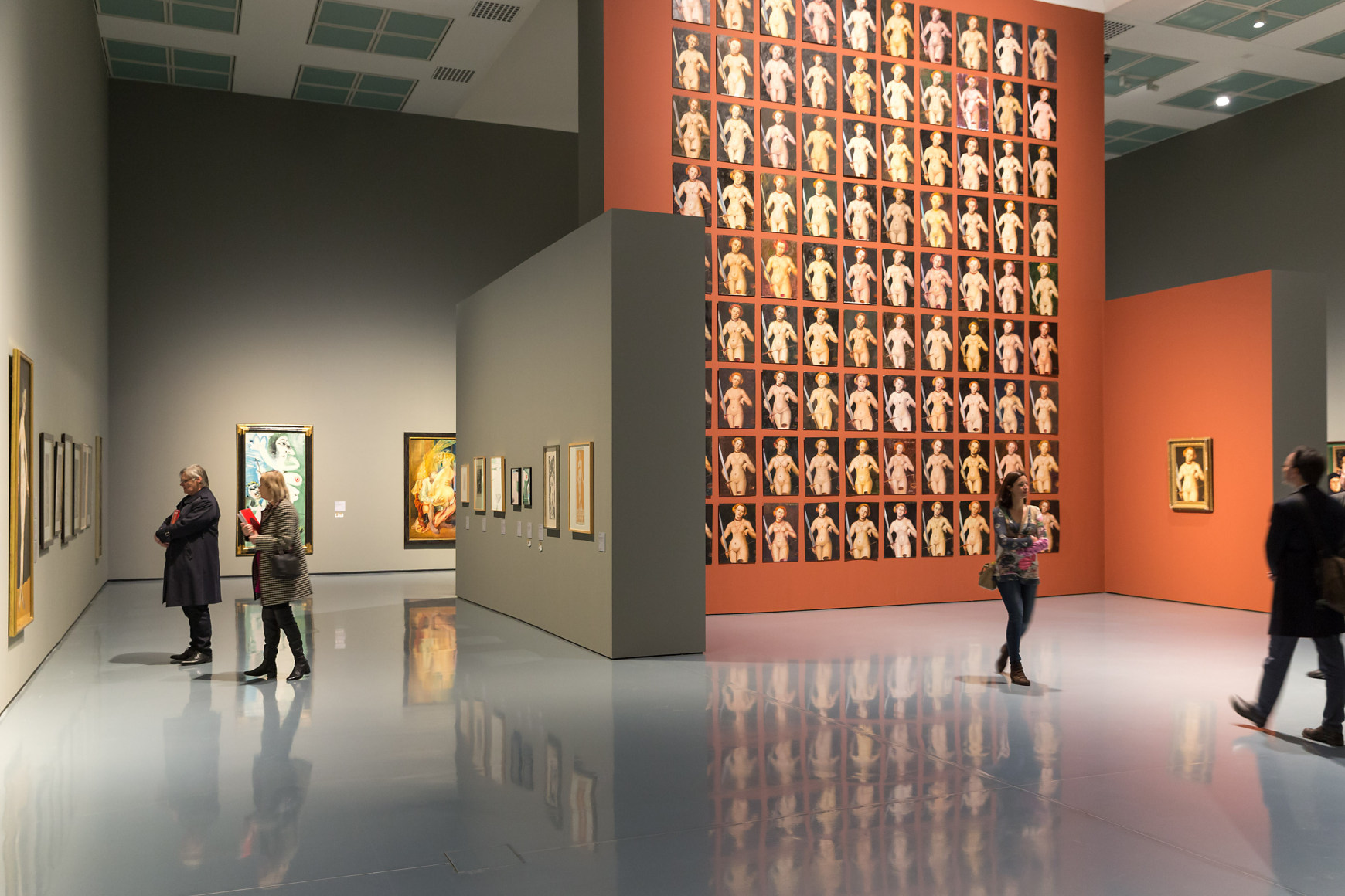 Fair Trade&nbsp;A Painting Competition of Allegory of Justice by Lucas Cranach the Elder,&nbsp;2011,&nbsp;95 Panels, 72 x 50 cm&nbsp;&nbsp;installation Size Variable,&nbsp;Oil on wood Panel, Video Documentation. Courtesy of Museum Kunstpalast, Dusseldorf&nbsp;