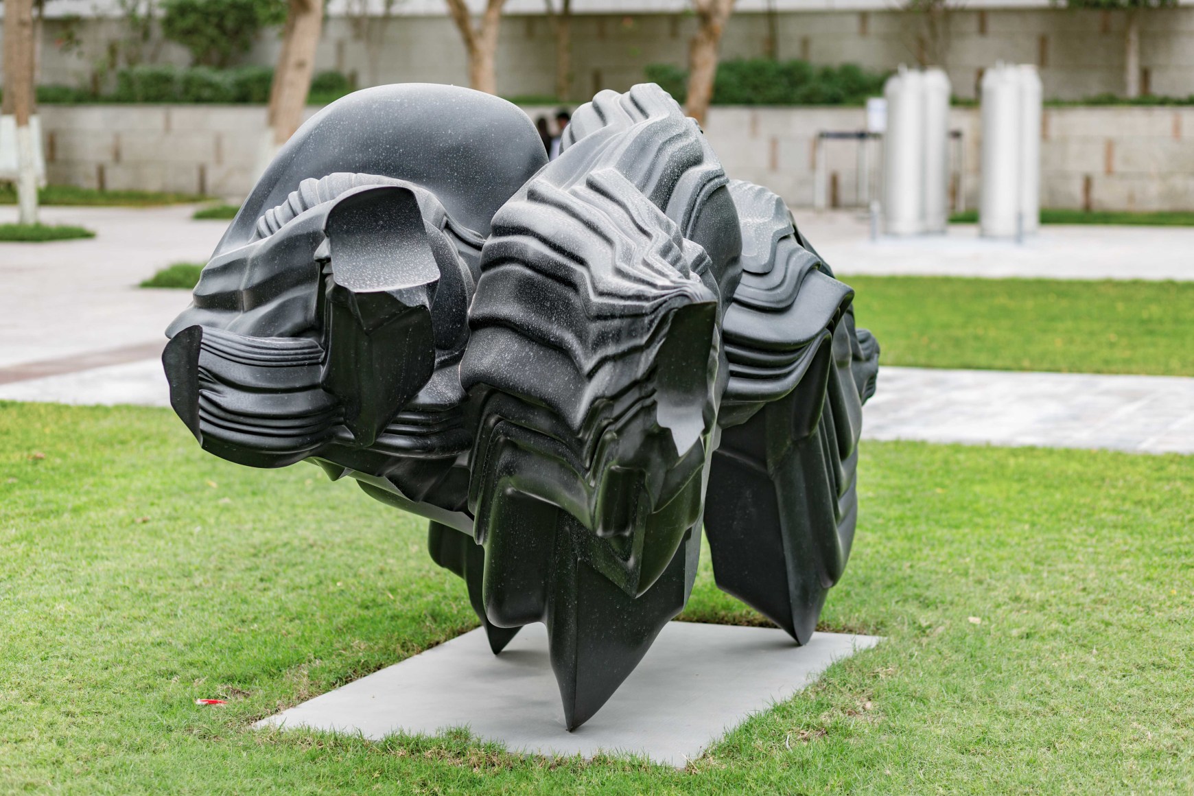 Tony Cragg at DIFC Gate