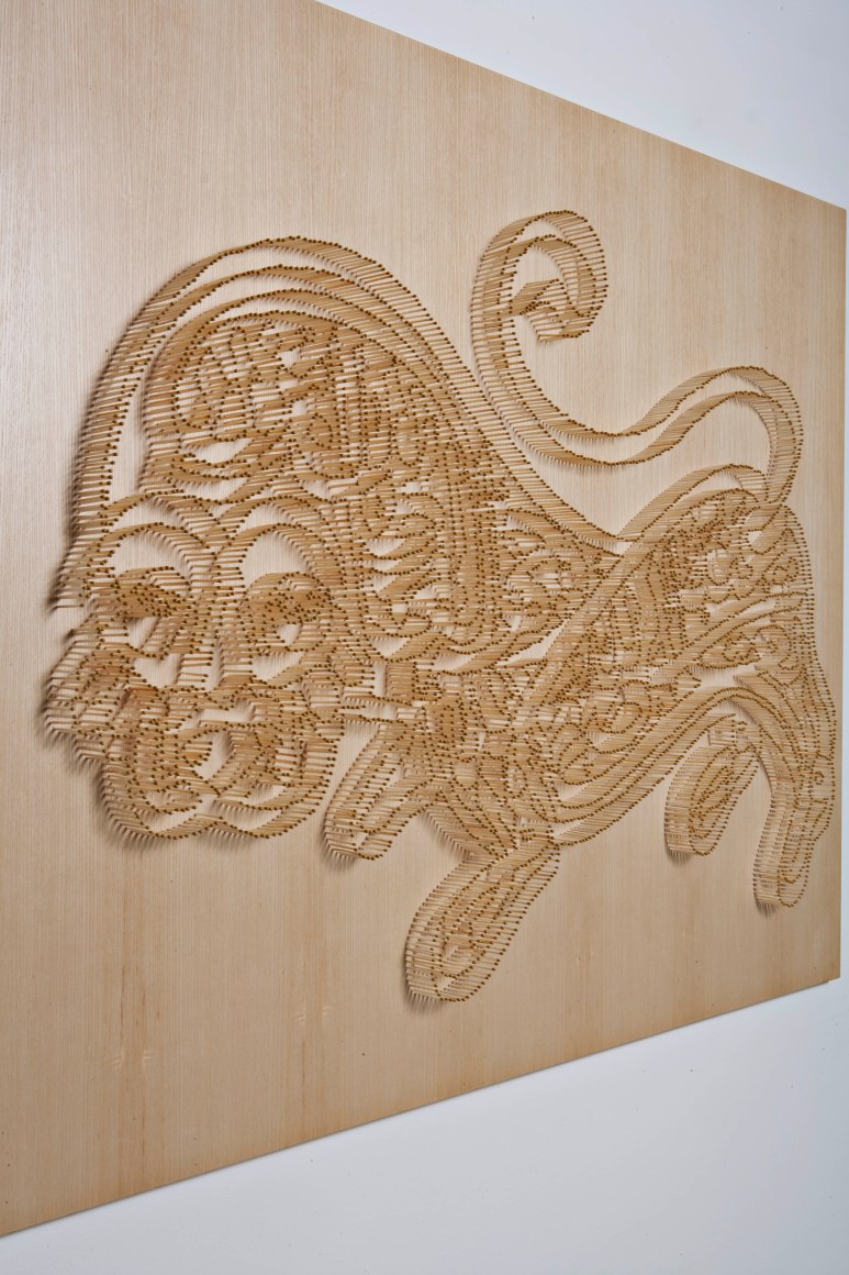 Oxymoron II, 2011&nbsp;, 5235 gold matches on wood and plexiglas&nbsp;