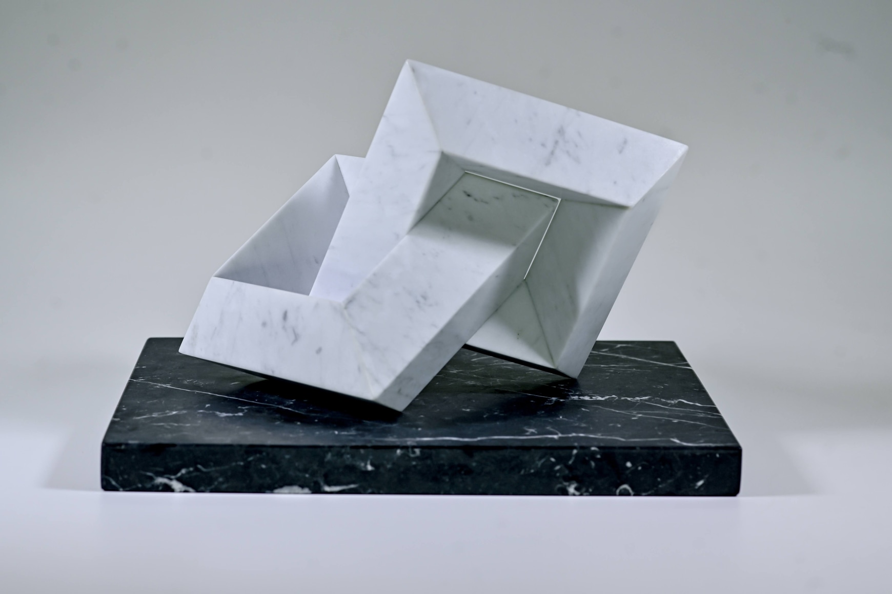 Anton Bakker, Linked - I, 2023