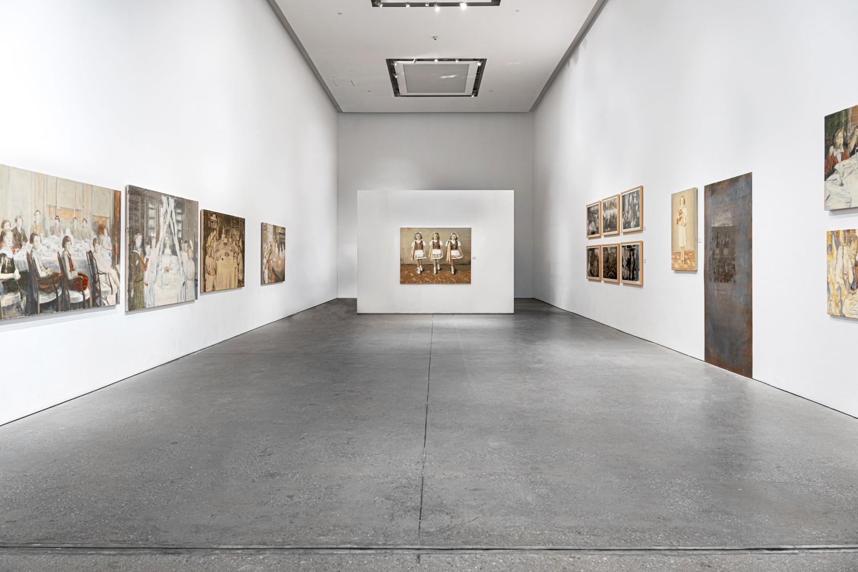 Morteza Khosravi: The Floating Table