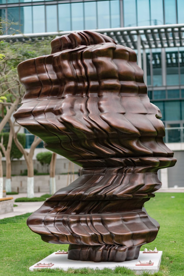 Tony Cragg at DIFC Gate