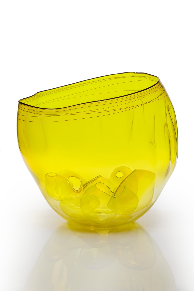 Dale Chihuly&nbsp;, Fire Yellow Basket Set with Oxblood Lip Wraps