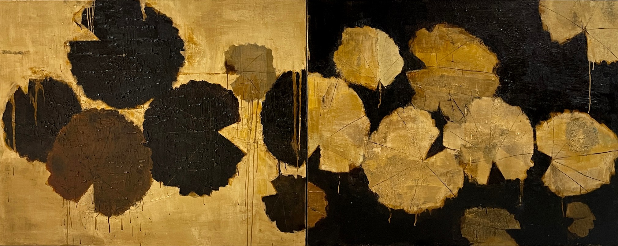 LILY NIGHT, LILY DAY. 2022, Enamel, Tar and Gold on canvas