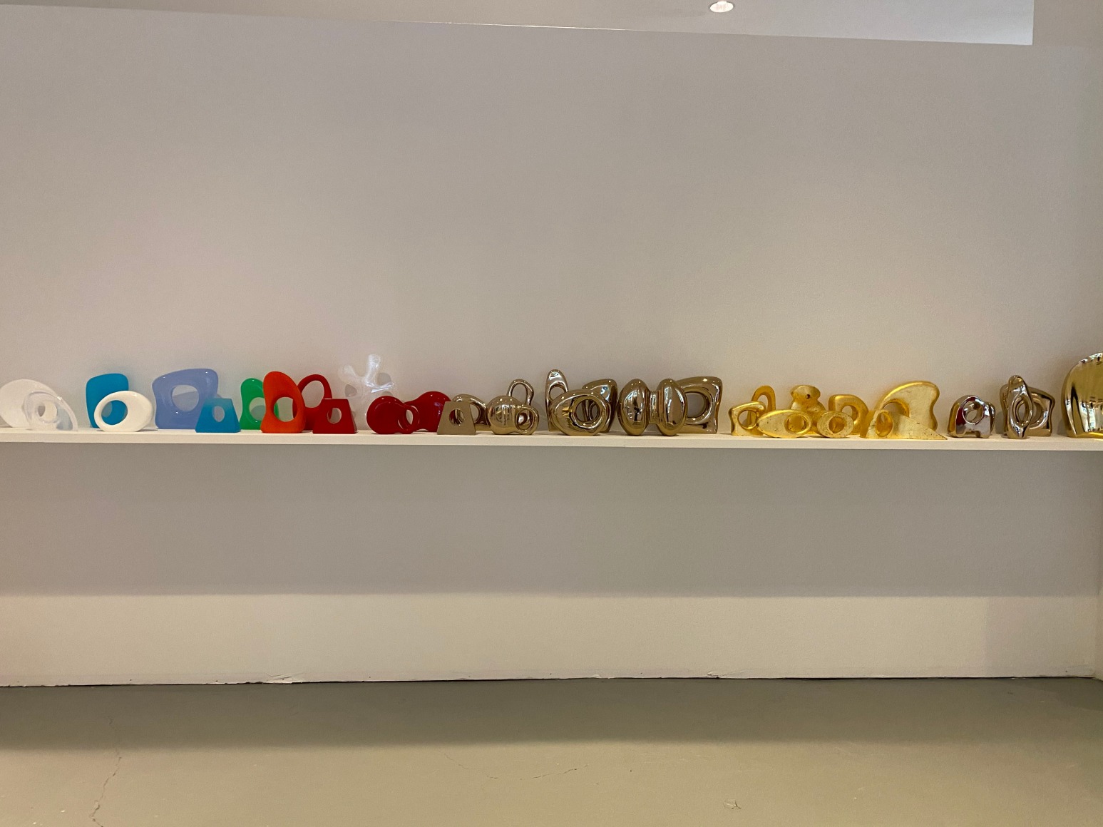 Mia Fonssagrives Solow Pop-Up