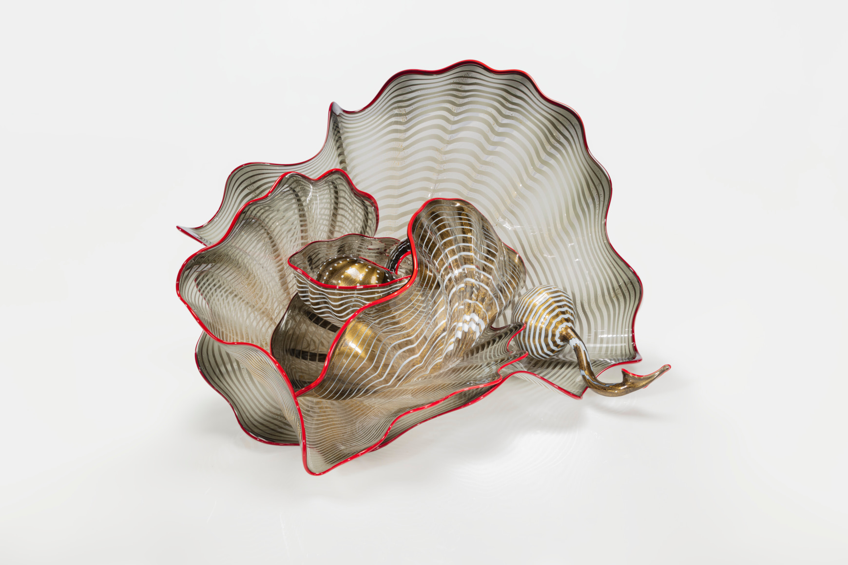 Dale Chihuly&nbsp;, Sienna Gold Leaf Persian Set with Cardinal Red Lip Wraps