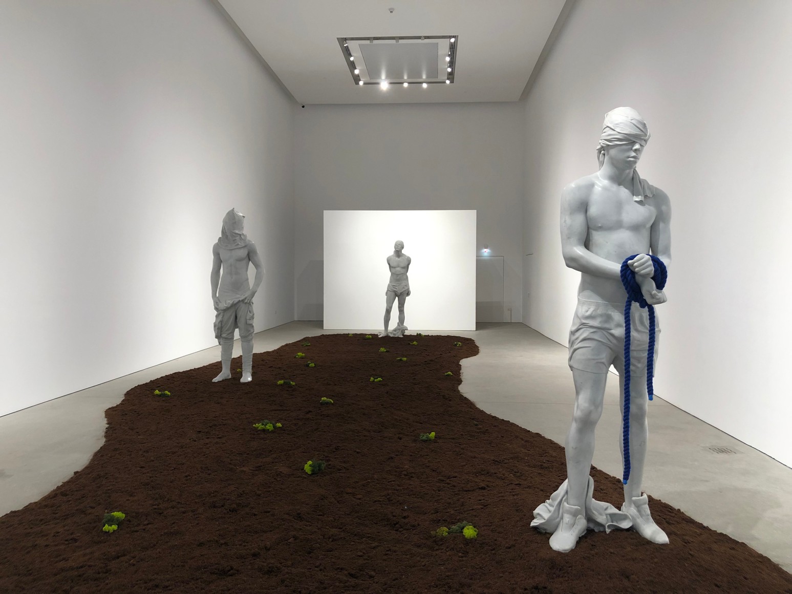 Reza Aramesh: Action 180 | Dubai