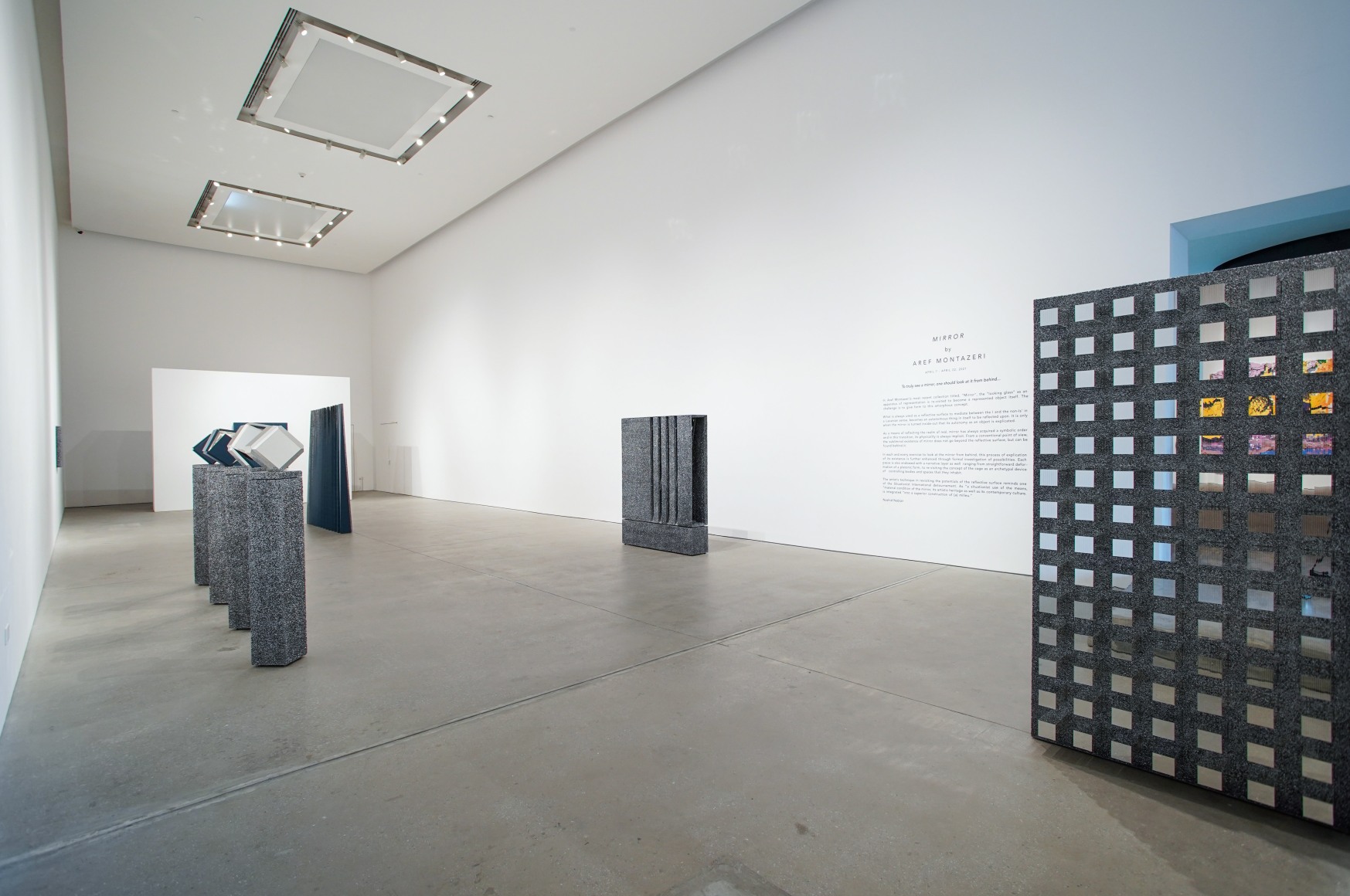 Aref Montazeri: Mirror