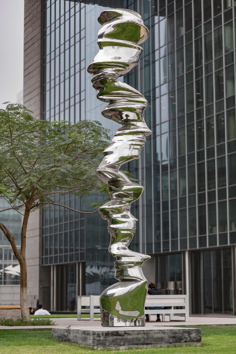 Tony Cragg at DIFC Gate