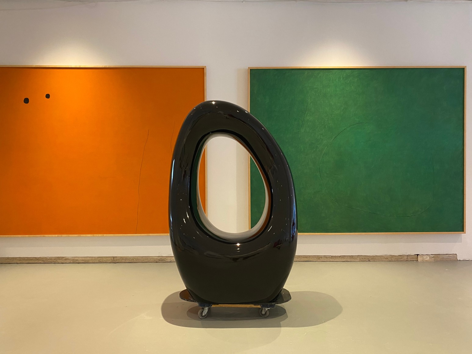 Mia Fonssagrives Solow Pop-Up