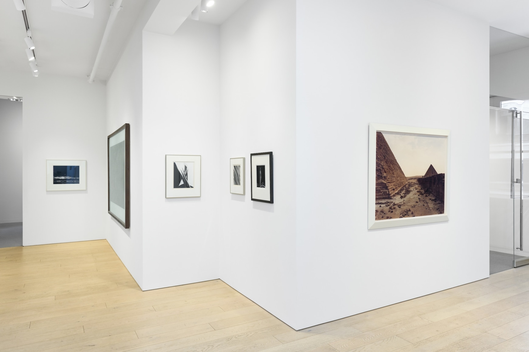 Installation photography by Shaun Roberts.