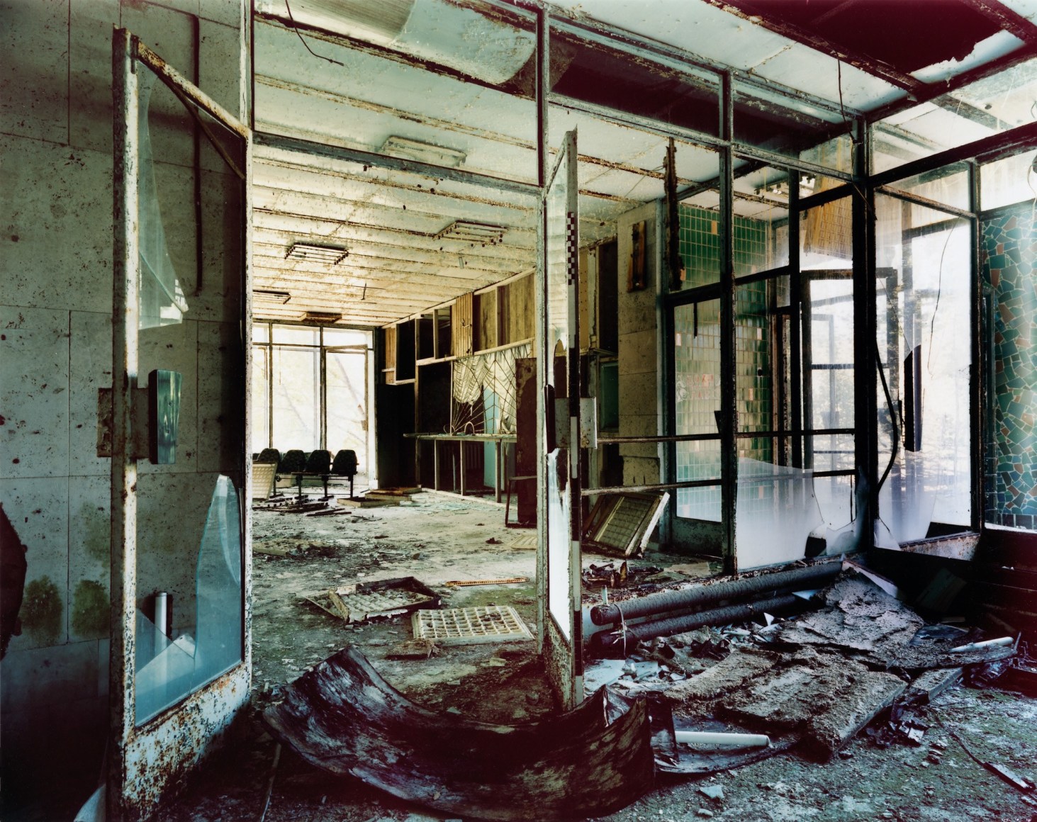 Jane and Louise Wilson, Atomgrad 6 (Nature Abhors A Vacuum), 2010