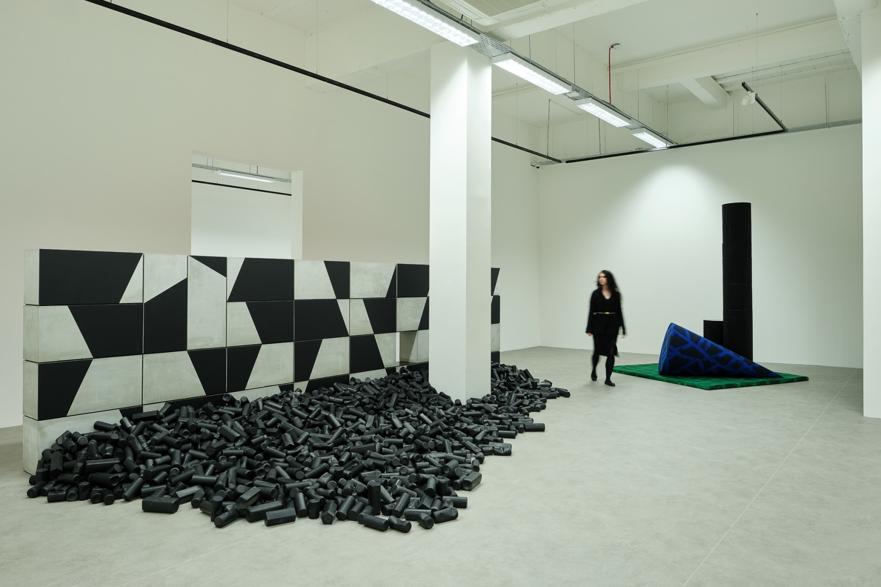 Eve Rothschild, Installation view: The Shrinking Universe,&nbsp;Void Gallery, Derry, Ireland, 2021