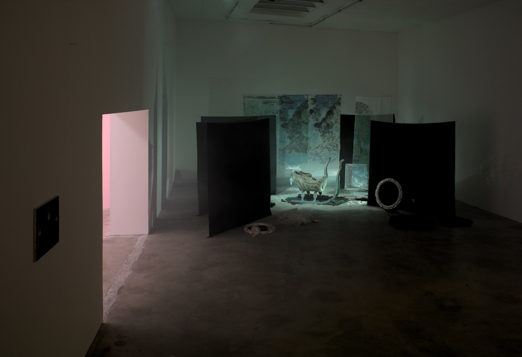Karen Kilimnik, Le Consortium, Dijon, 2007