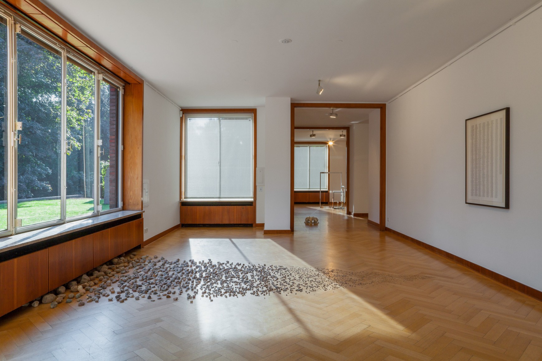 Alicja Kwade, 1417 + (16.08.2013), 2013