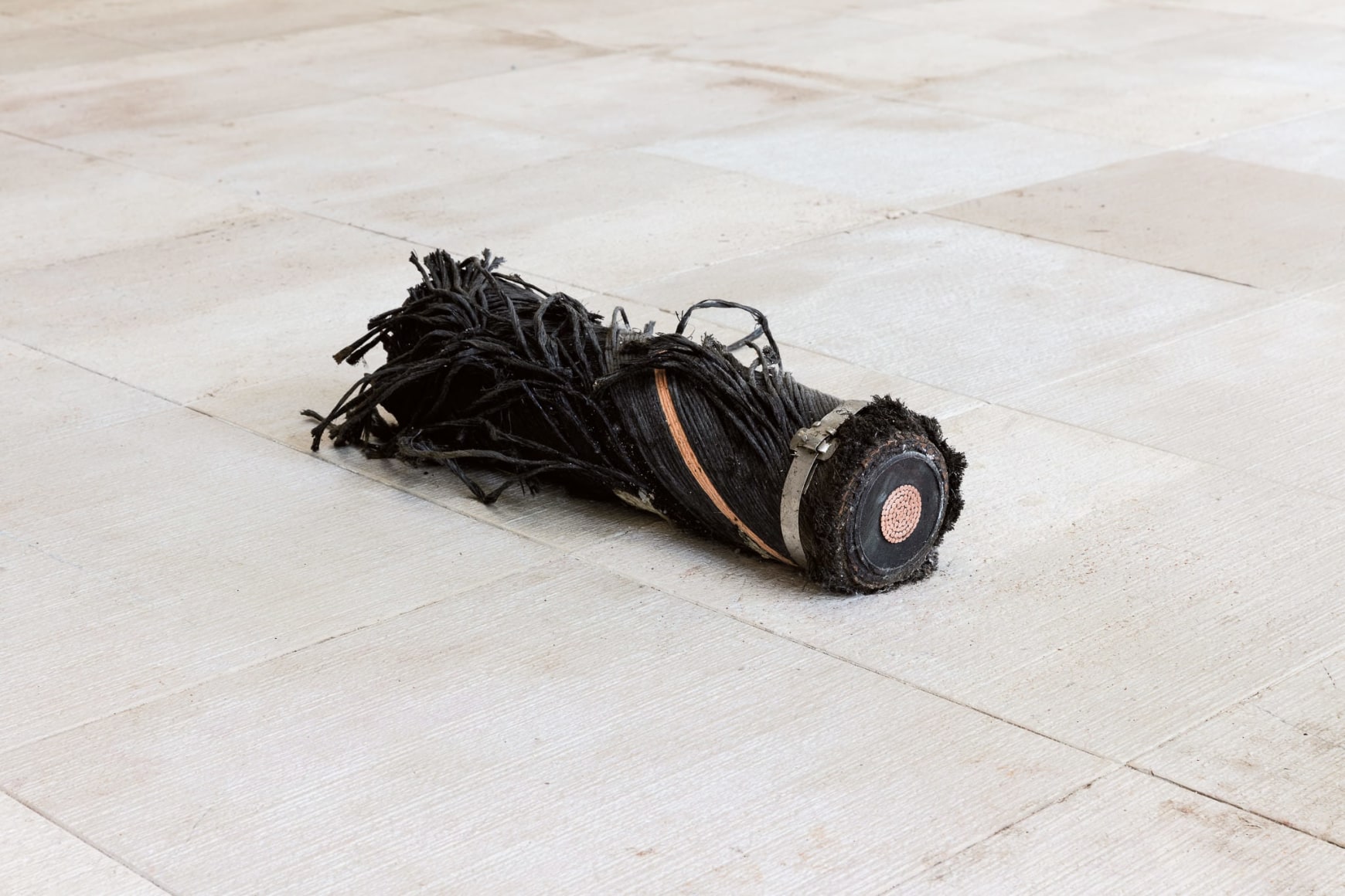 Nina Canell, Installation view: 57th Venice Biennale, 2017, Photo: Andrea Rossetti