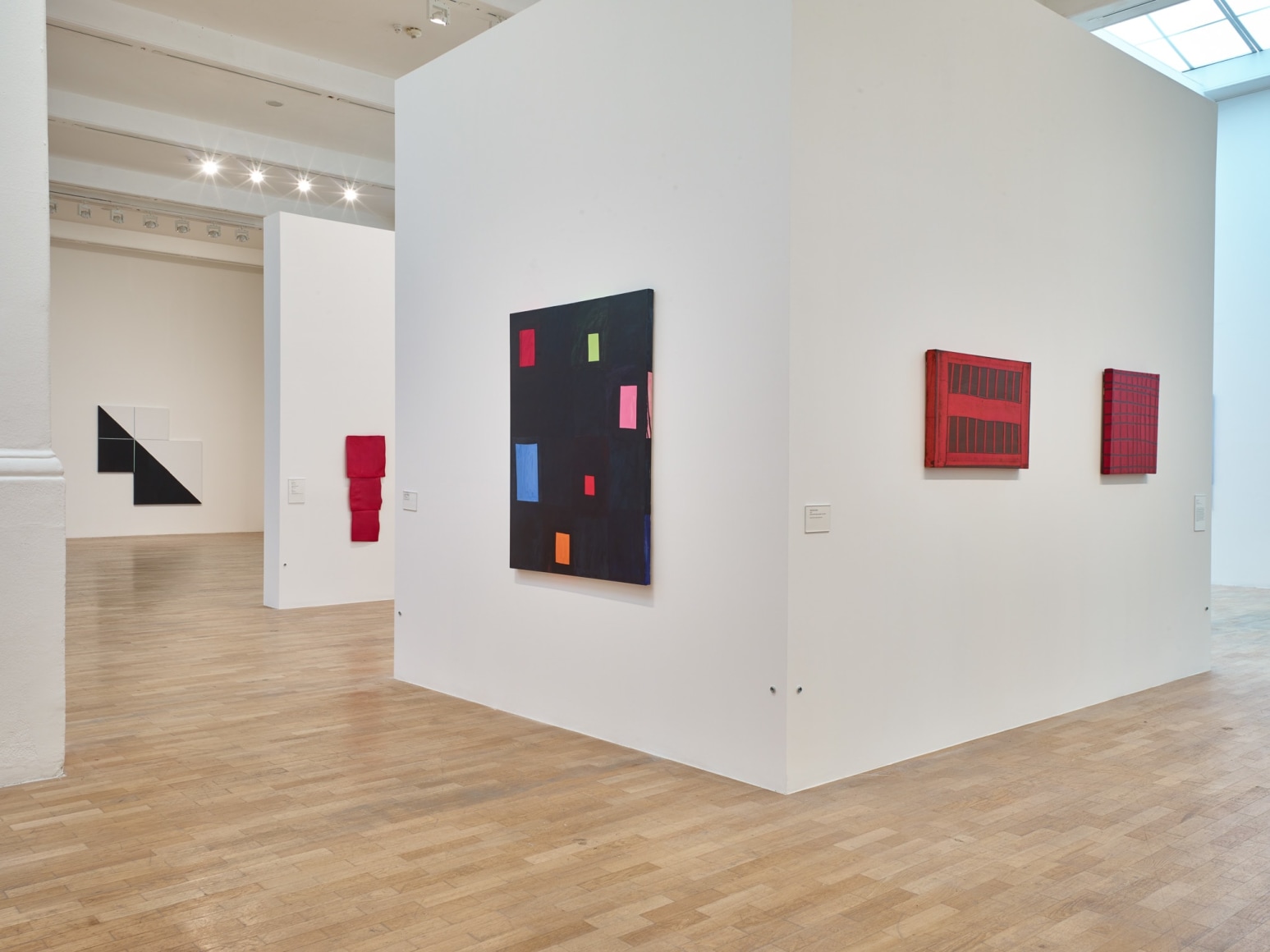 Mary Heilmann, Looking at Pictures, Whitechapel Gallery, London, 2016