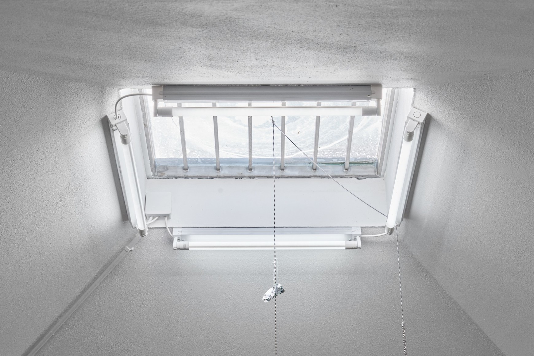 Installation view, Nina Canell, Future Mechanism Rag Plus Two Grams, Simian, Cophenhagen, 2024. Photo: GRAYSC / Simian