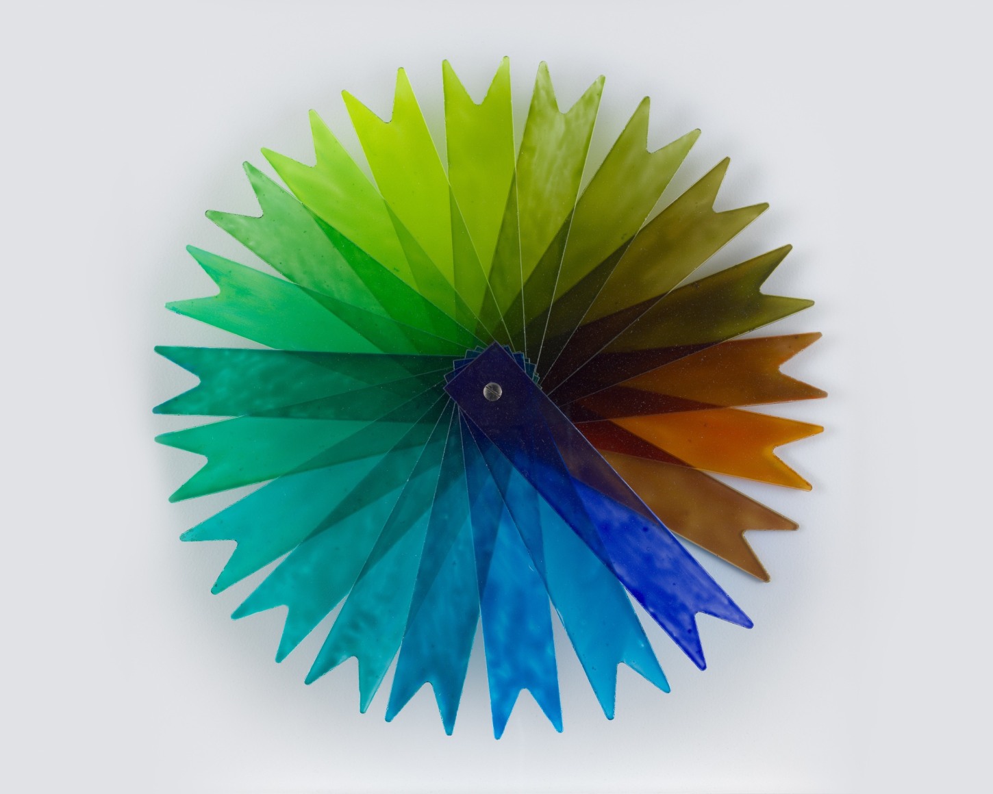 Marina Pinsky, Plein Air (Forel-Ule Scale Fan)
