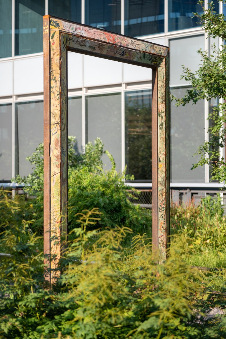 Sam Falls, Untitled (Four Arches), 2019. Part of En Plein Air. A High Line Commission., Photo by Timothy Schenck. Courtesy of the High Line.