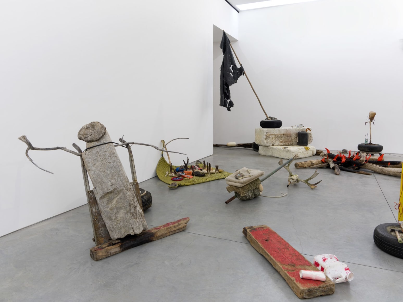 Mike Nelson, Gang of Seven, 2013, Installation at 303 Gallery, 2015