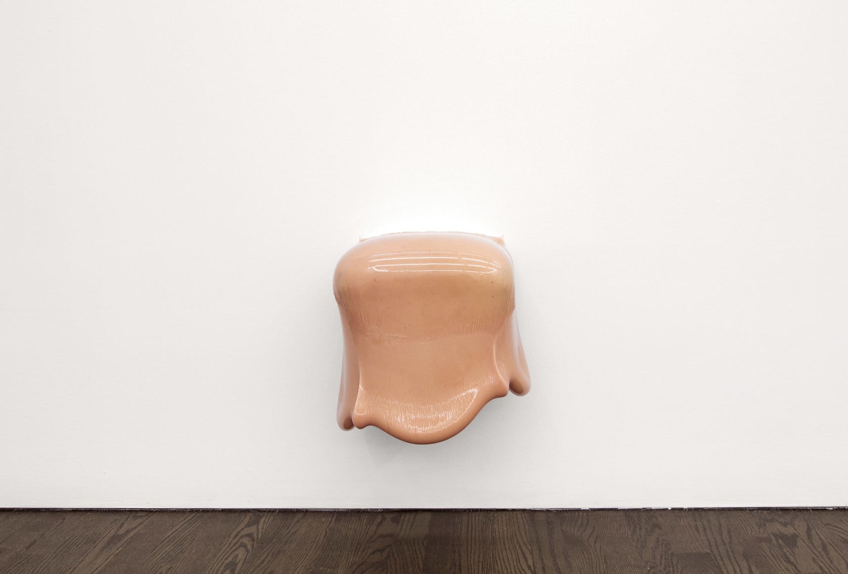 Nina Canell, Installation view:&nbsp;Viscosity,&nbsp;The Artist&rsquo;s Institute,&nbsp;2017, Photo:&nbsp;Charles Benton