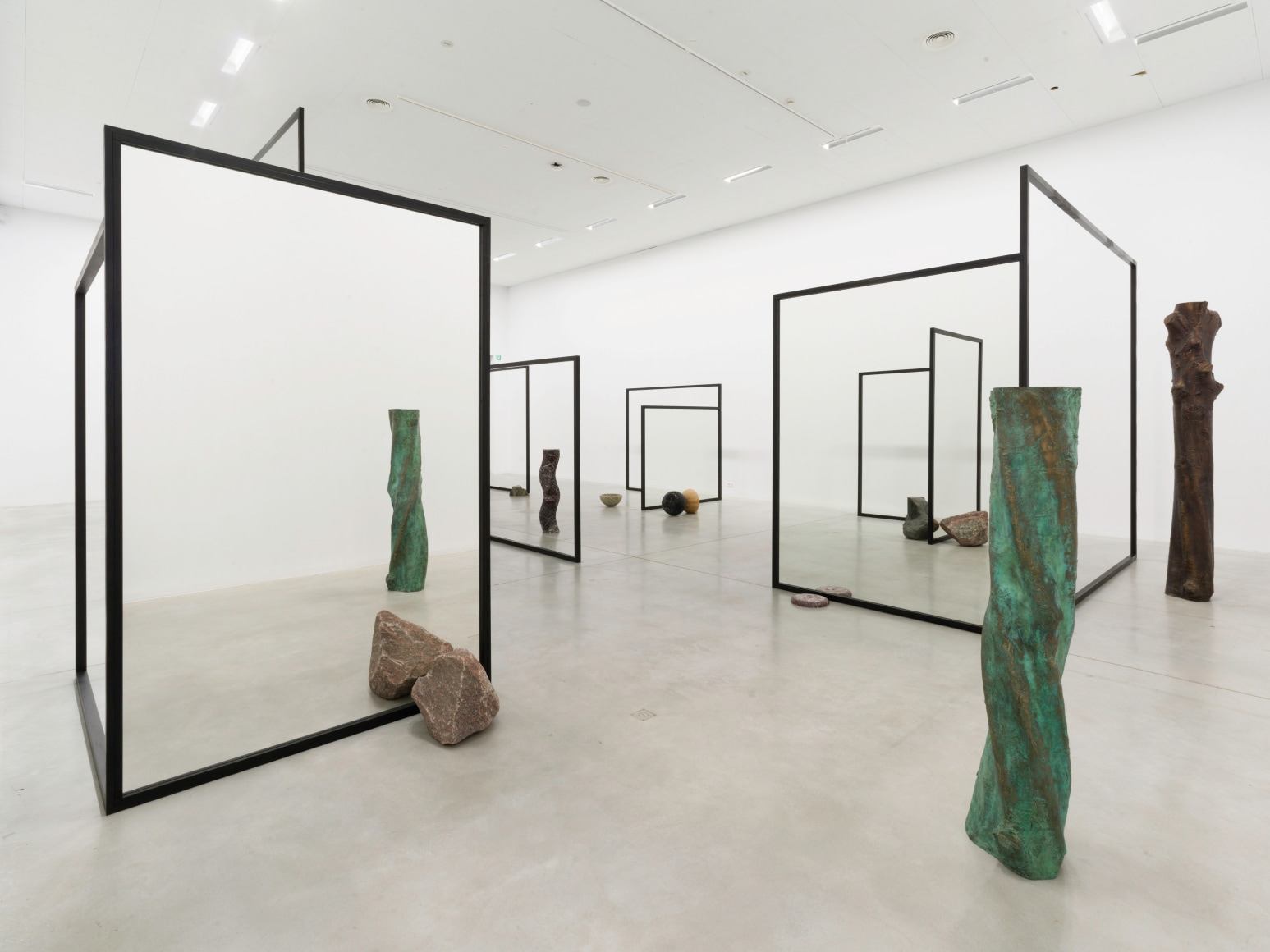 Exhibition view &#039;Dusty Die&#039;, Alicja Kwade, M Leuven, 2025, photo: Roman M&auml;rz for M Leuven