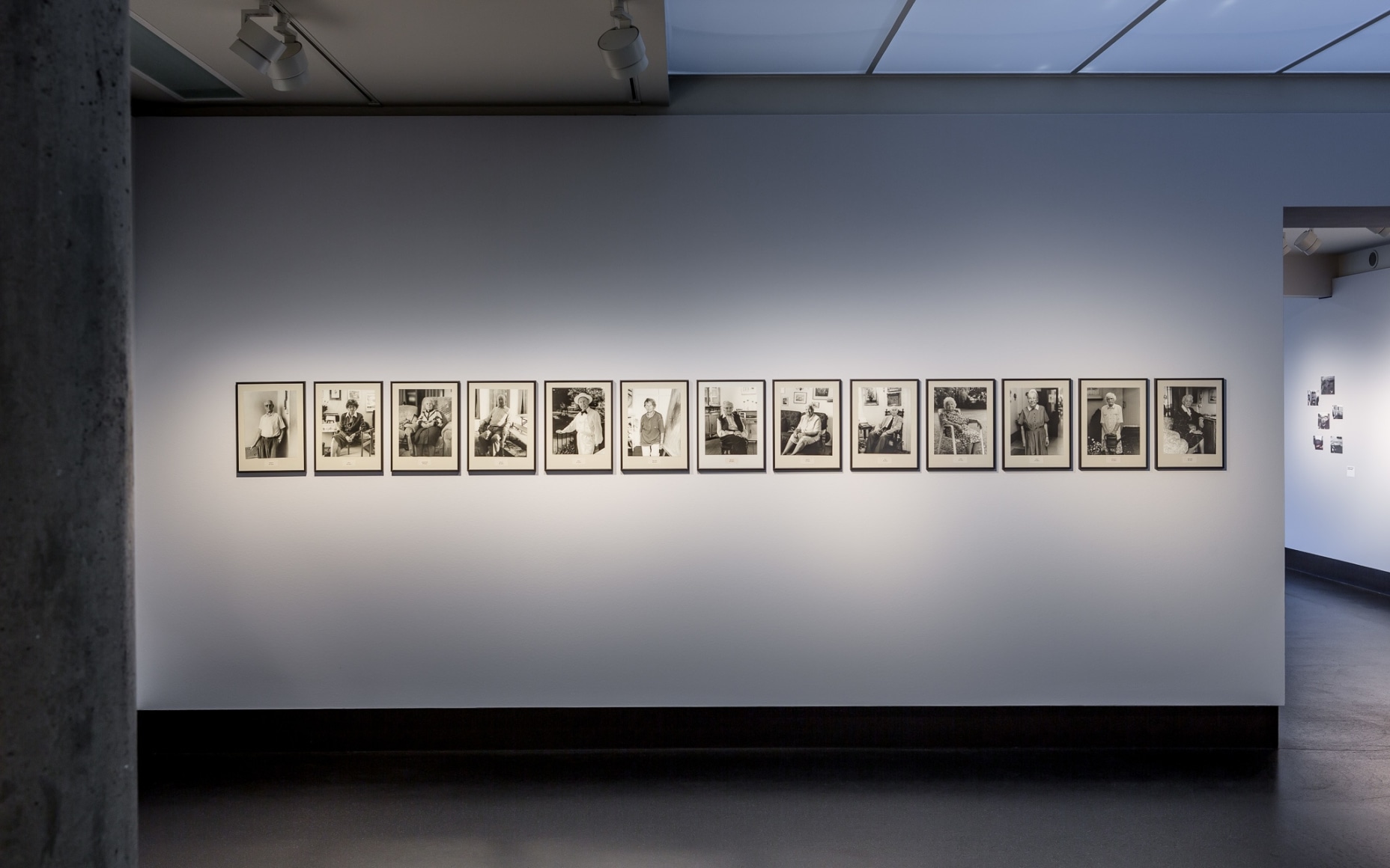 Hans-Peter Feldmann, Installation view: C/O Berlin, 2016