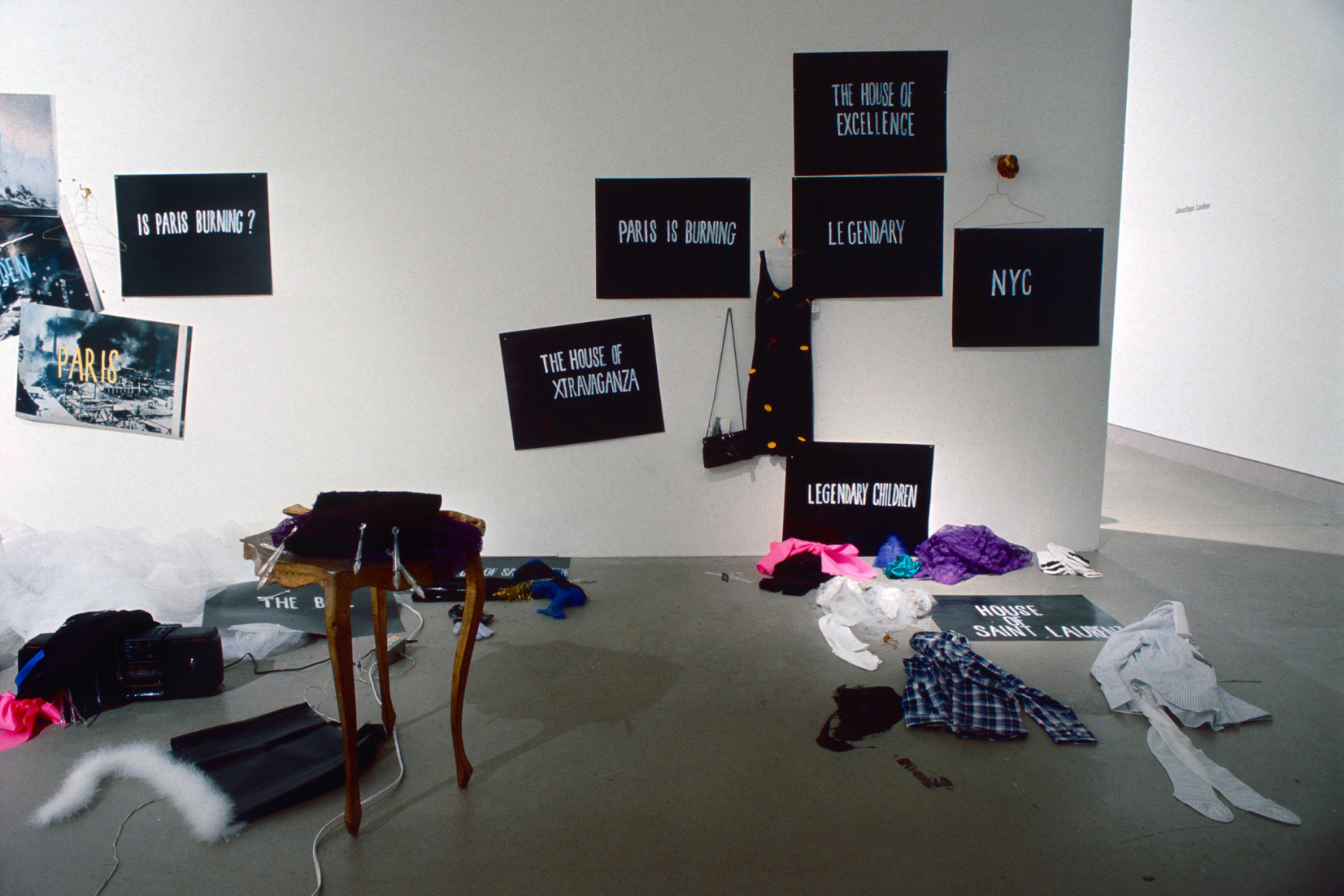 Karen Kilimnik, Paris is Burning (1991) / Is Paris Burning ? (1944), 1992, Installation view: ICA Philadelphia, 1992