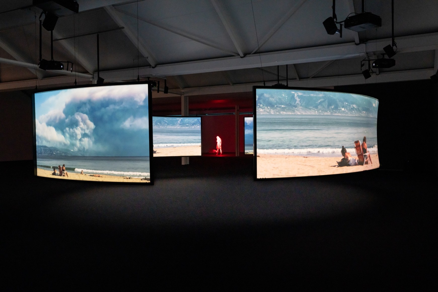 Installation view, Doug Aitken: Return to the Real, SCHAUWERK Sindelfingen, 2023., Courtesy SCHAUWERK Sindelfingen. Photo Frank Kleinbach
