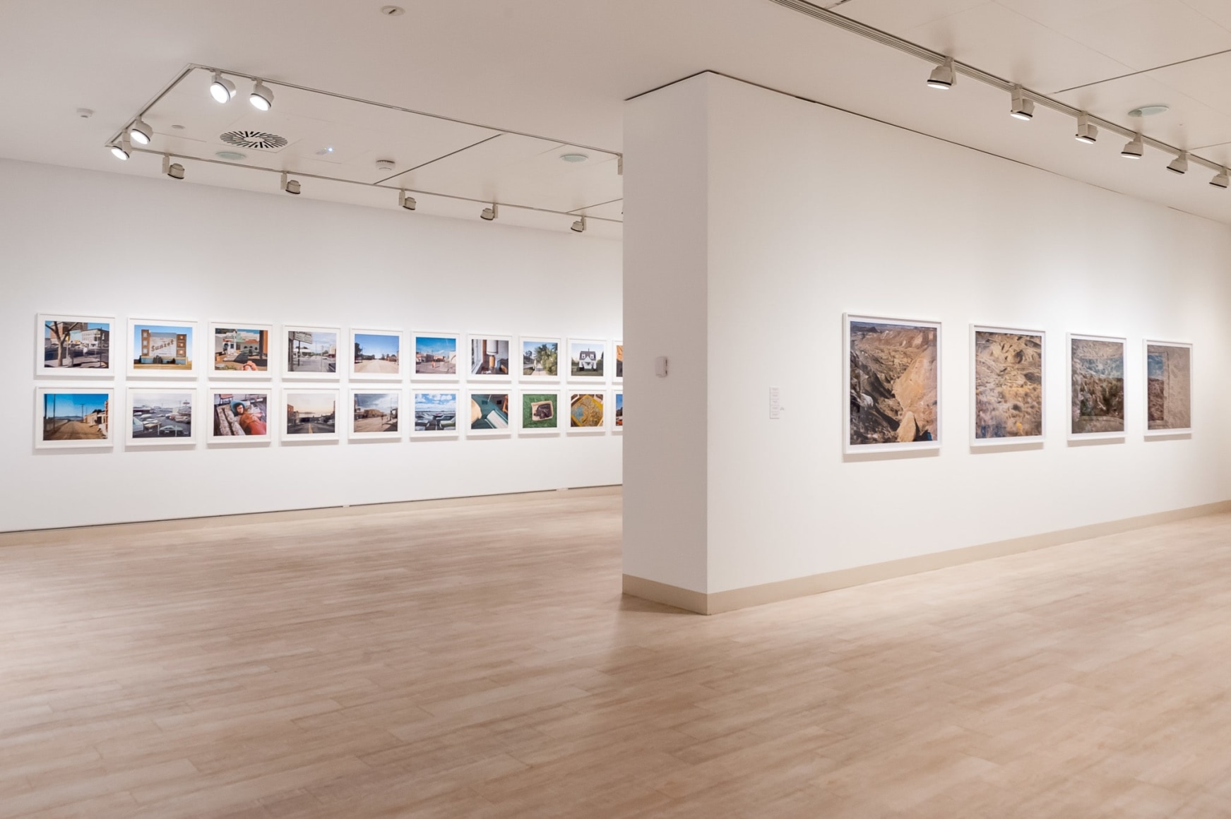 Stephen Shore, Installation view: Fundación MAPFRE, Madrid, 2014