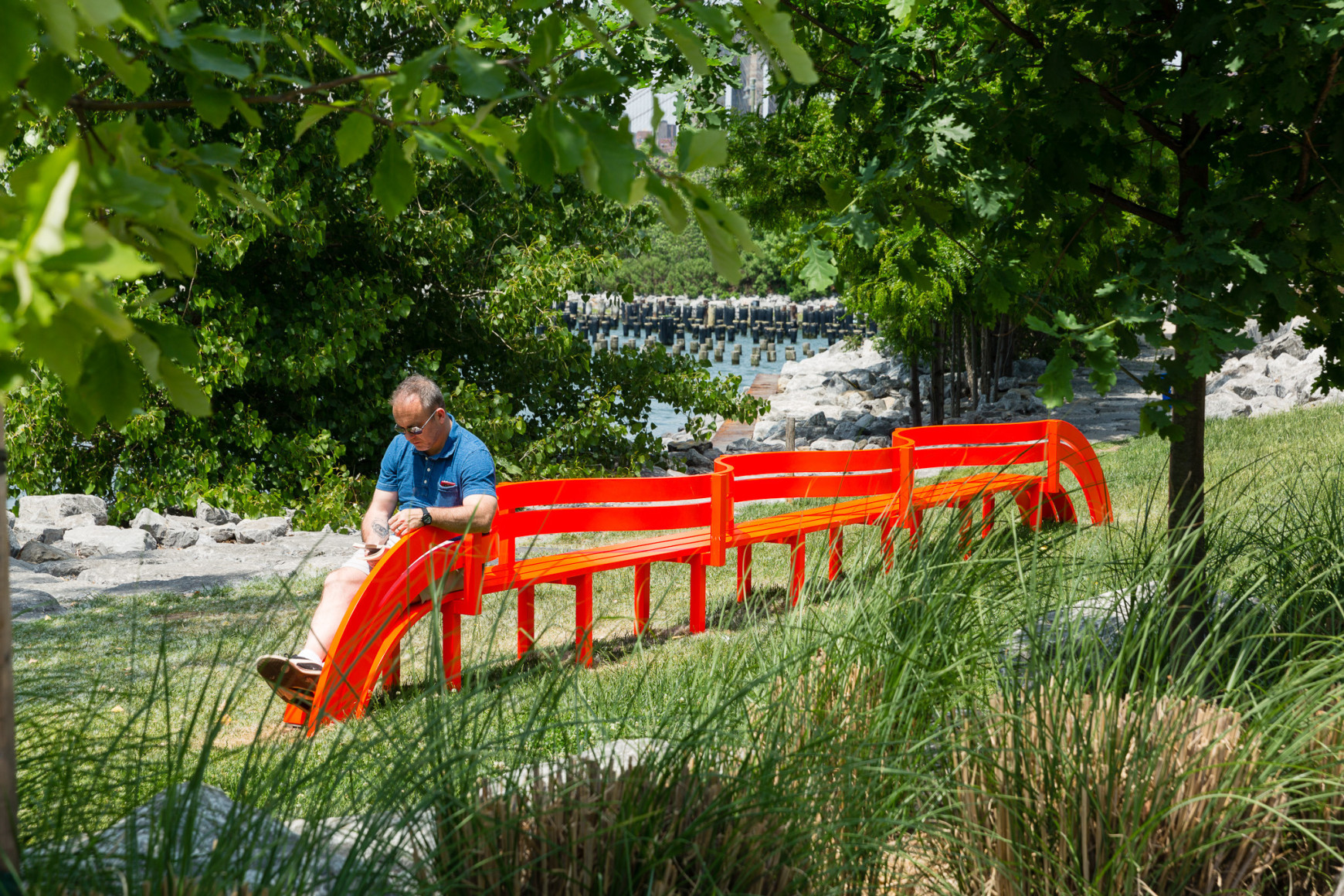 Jeppe Hein, Modified Social Bench NY #12, 2015, Installation view: Please Touch The Art. Brooklyn Bridge Park, 2015-16