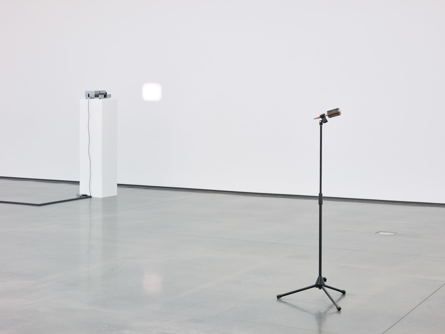 Ceal Floyer, Installation view: Aspen Art Museum, 2016