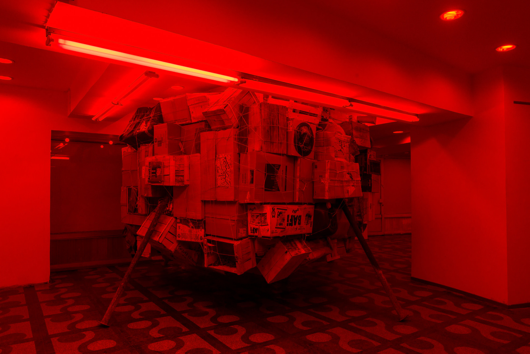 Mike Nelson, PROJEKTÖR (Gürün Han), 2019, commissioned and presented by Protocinema, Istanbul with support Henry Moore Foundation; Alserkal Arts Foundation; Galleria Franco Noero.