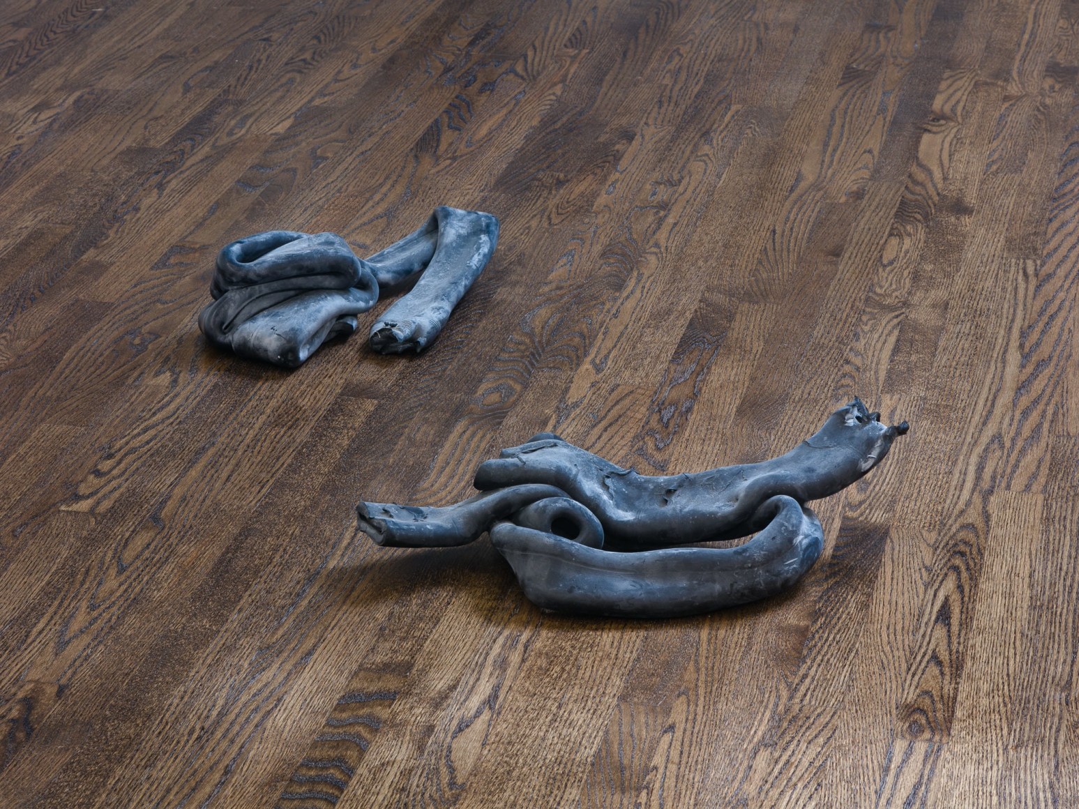 Nina Canell, Installation view:&nbsp;Viscosity,&nbsp;The Artist&rsquo;s Institute,&nbsp;2017, Photo:&nbsp;Charles Benton