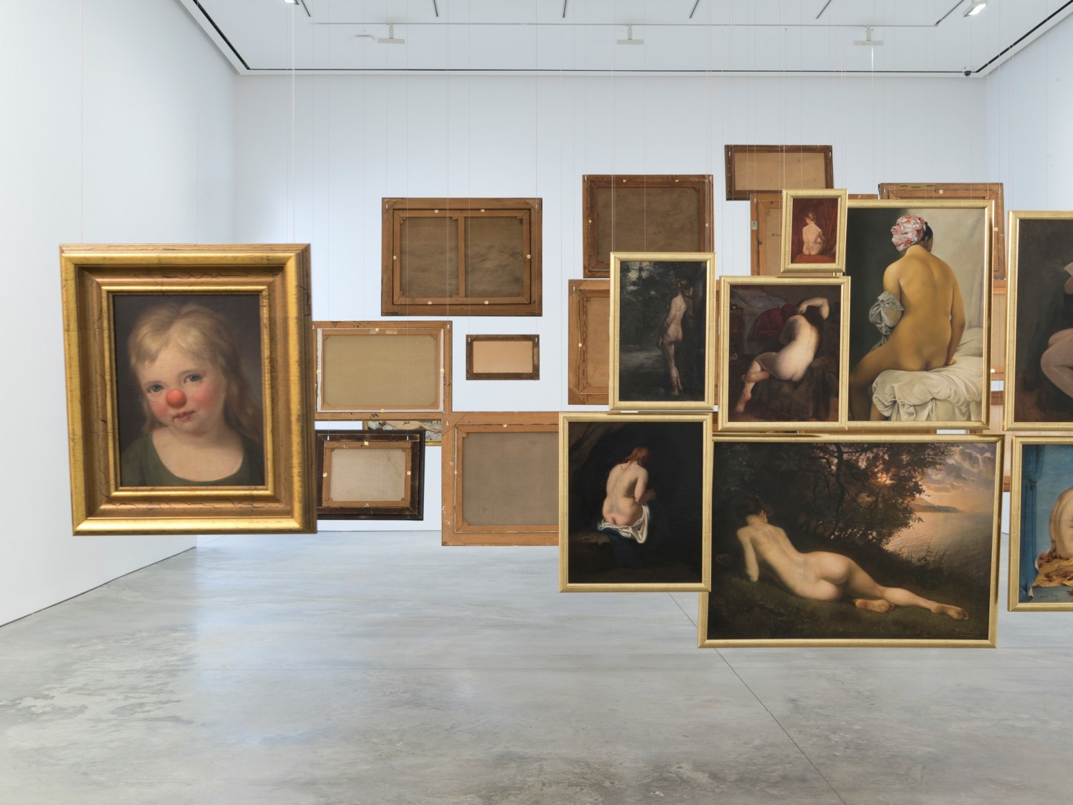 Hans-Peter Feldmann, Exhibition view: 303 Gallery, 2016