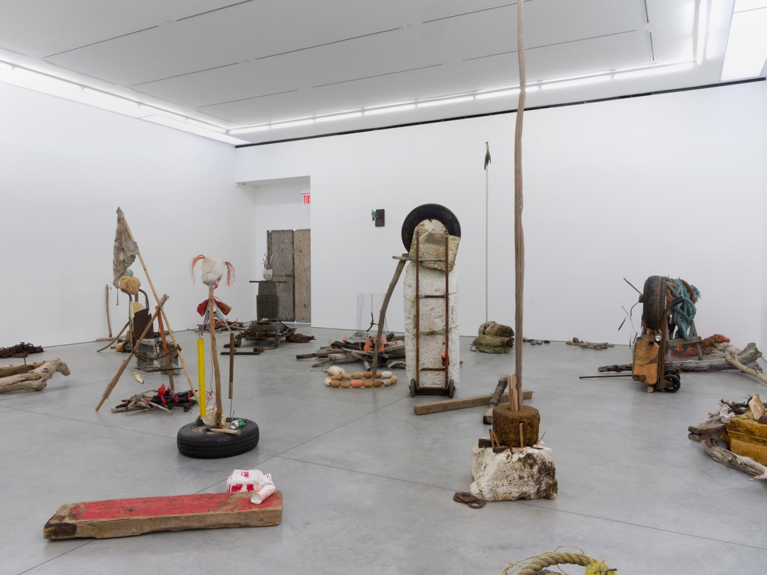 Mike Nelson, Gang of Seven, 2013, Installation at 303 Gallery, 2015