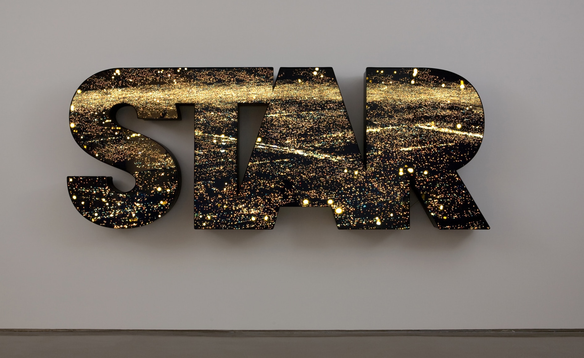 Doug Aitken, star, 2008