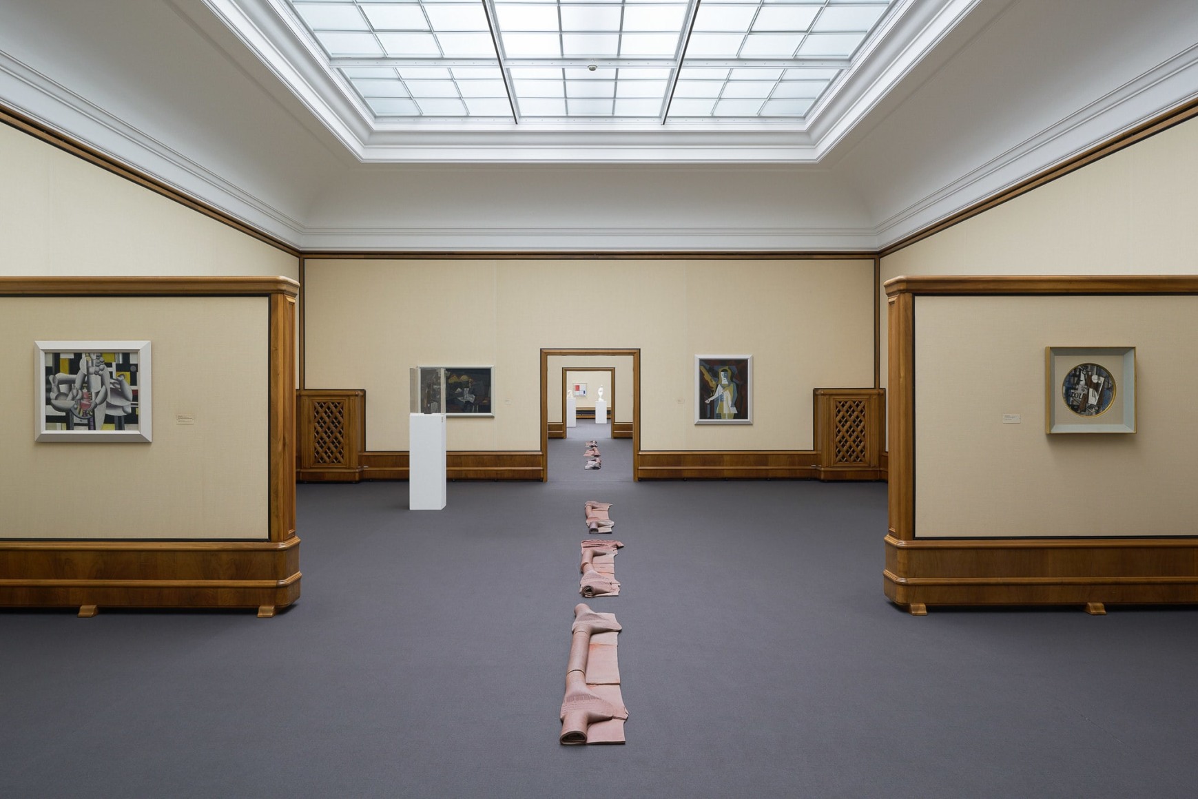 Installation view: Katinka Bock - Sonar / Tomorrow’s Sculpture