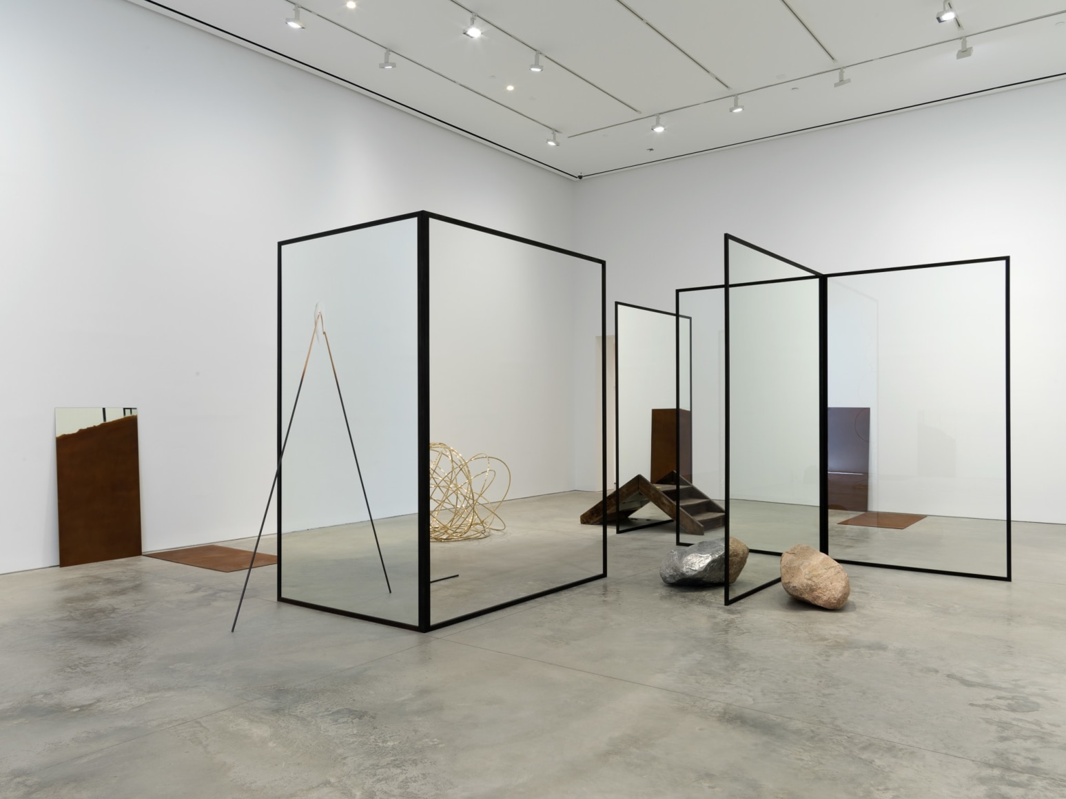 Alicja Kwade, Installation view: I Rise Again, Changed But The Same, 303 Gallery, 2016