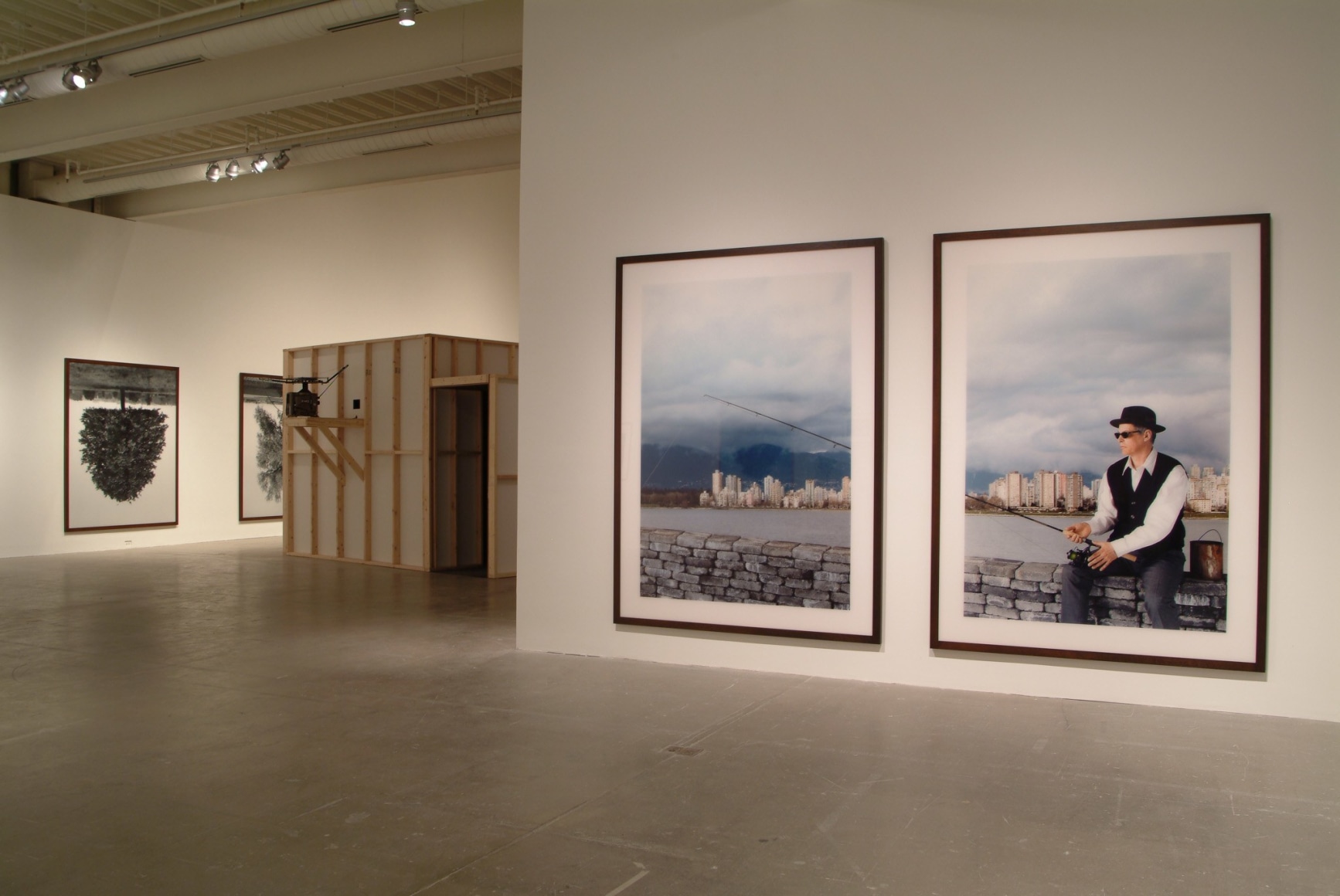 Rodney Graham, A Little Thought: Installation view: ICA, Philadelphia, 2005