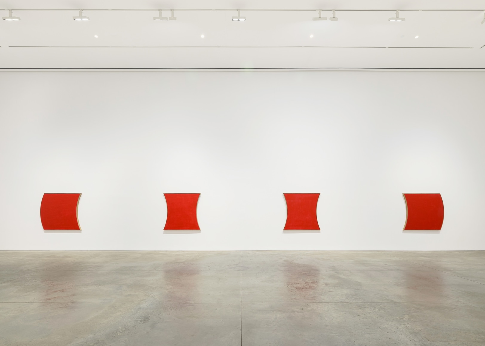 Installation view:&nbsp;Jacob Kassay, Chelsea, 303 Gallery, New York, 2024. Photo: Justin Craun