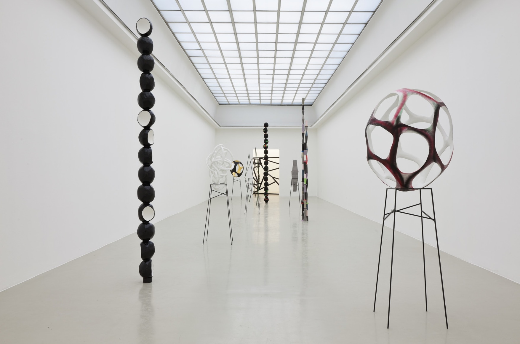 Eva Rothschild, Installation view: Hot Touch, Kunstverein Hannover, 2011
