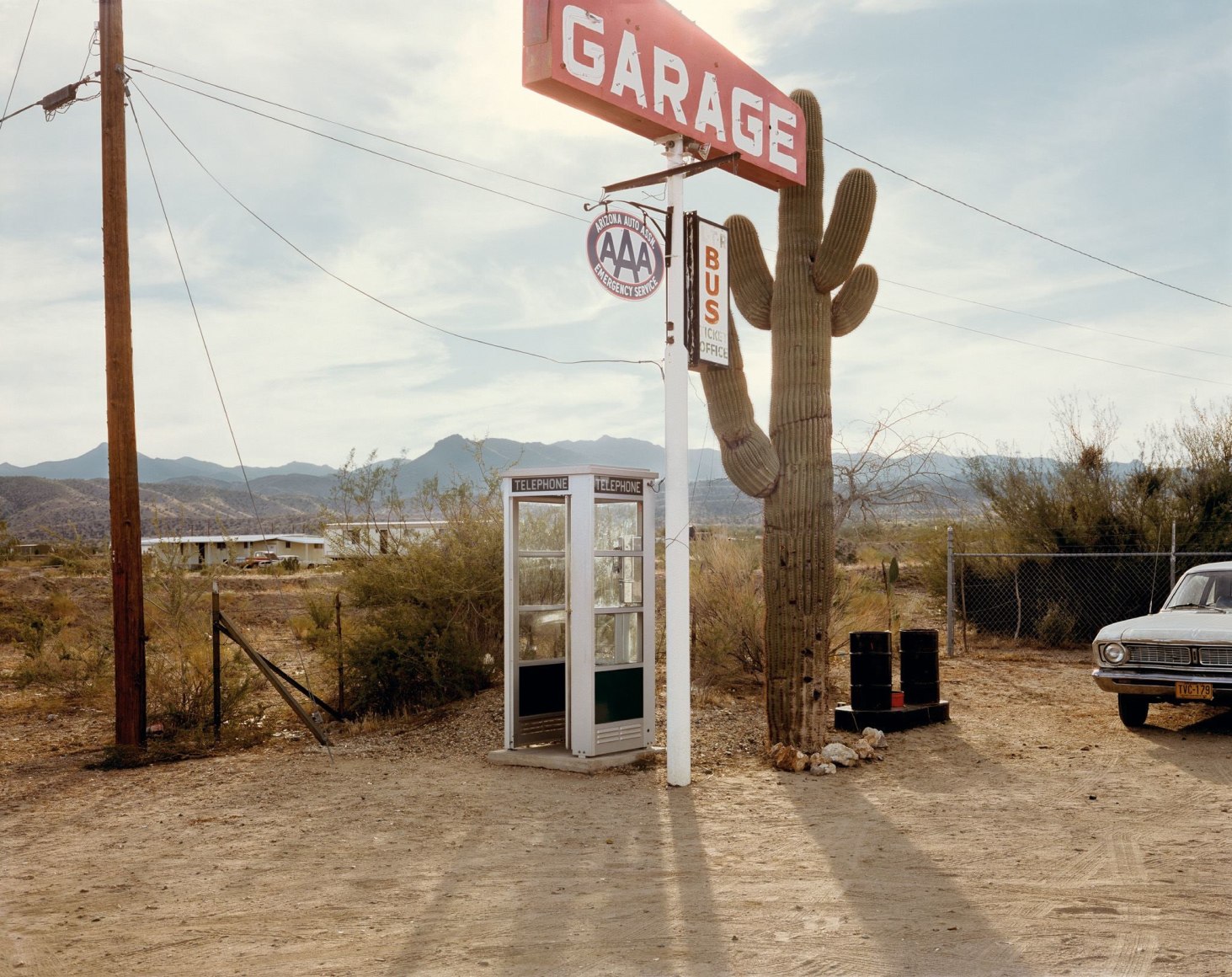 Stephen Shore, U.S. 93, Wikieup, Arizona, December 14, 1976
